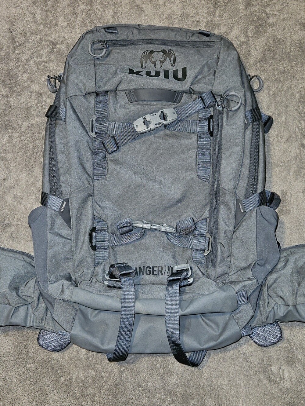 KUIU - Ranger 2200 (35L) Day Pack - M - Gunmetal Gray